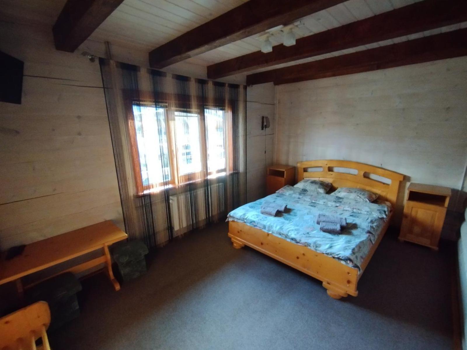 Lucy Hotel Yaremche Room photo